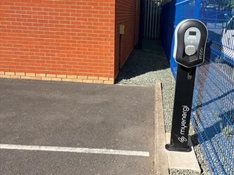Commercial EV charger install 2025