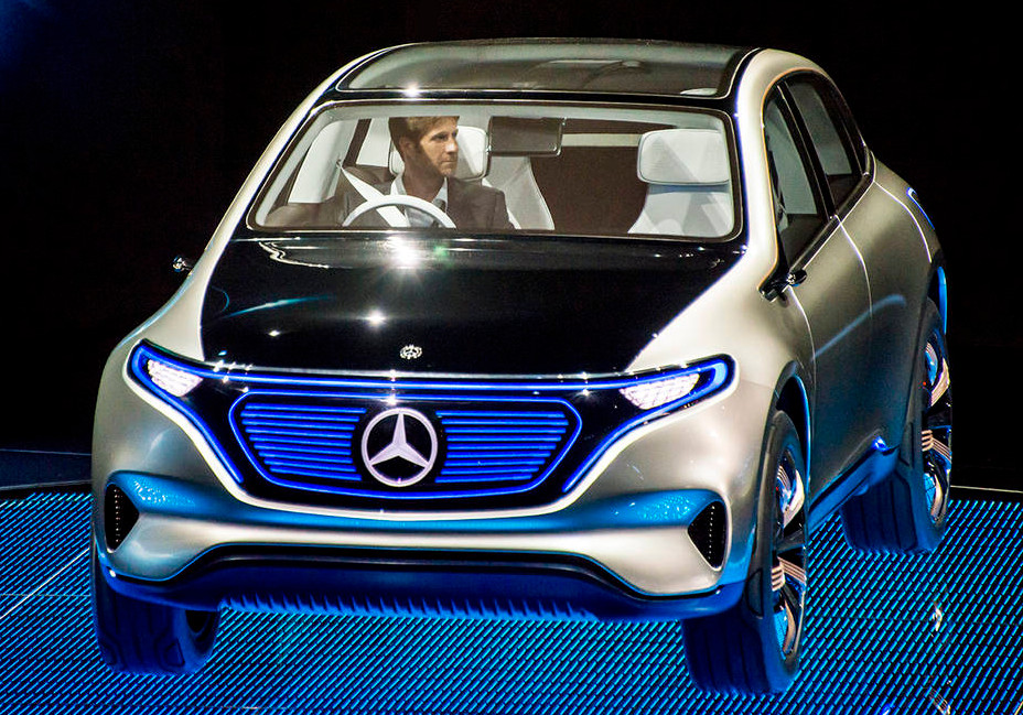 Mercedes-Benz speeds up the launch timeline for 10 new electric vehicles